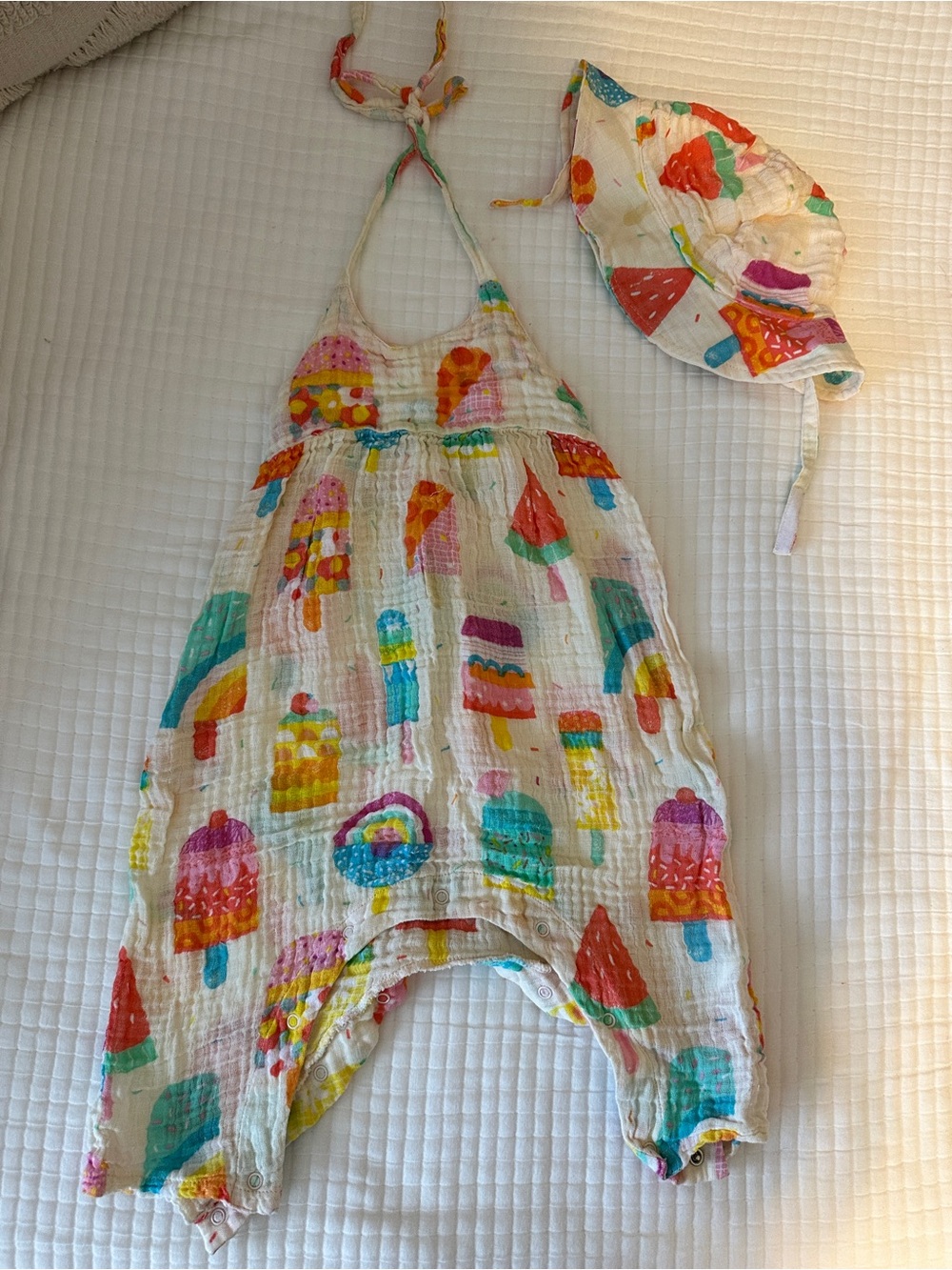 Angel Dear White Multicolor Ice Cream & Rainbow Muslin Romper with Hat